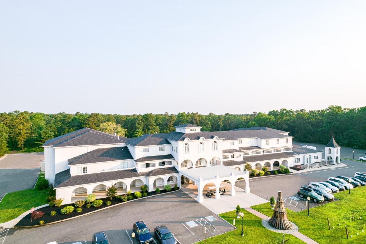 Chateau Renault Egg Harbor City Exterior photo